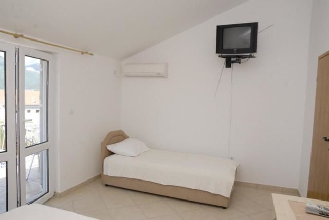 Апартаменты Apartments Dosljak Тиват