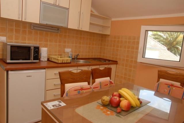 Апартаменты Apartments Dosljak Тиват