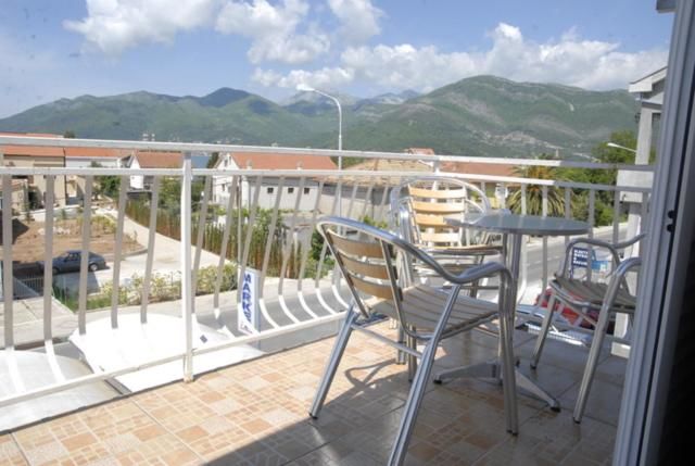Апартаменты Apartments Dosljak Тиват
