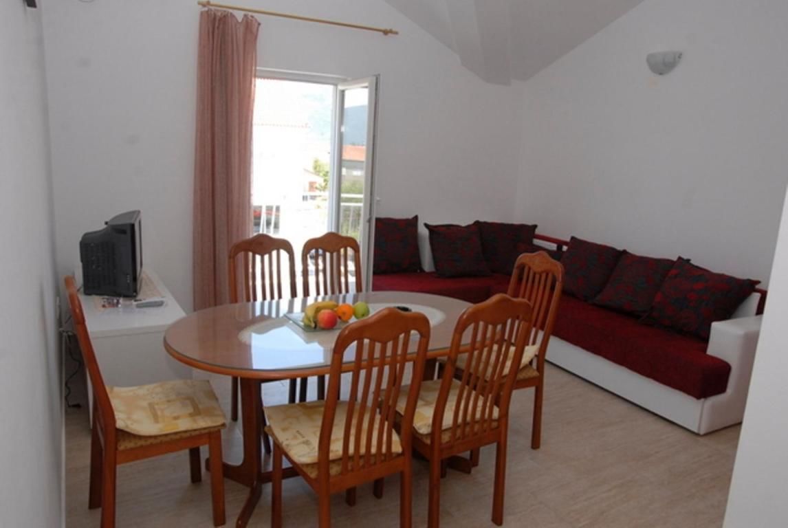Апартаменты Apartments Dosljak Тиват-43