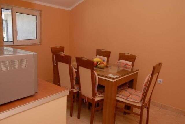 Апартаменты Apartments Dosljak Тиват-6